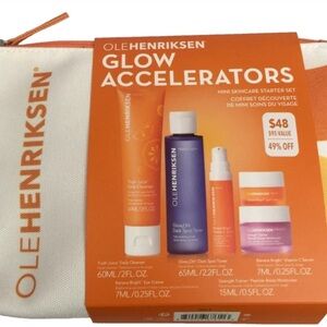 OLEHENRIKSEN Glow Accelerators Mini Skincare Starter Set.